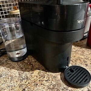 Nespresso Vertuo Pop with 2 Intenso Vertuo SLEEVES for FREE